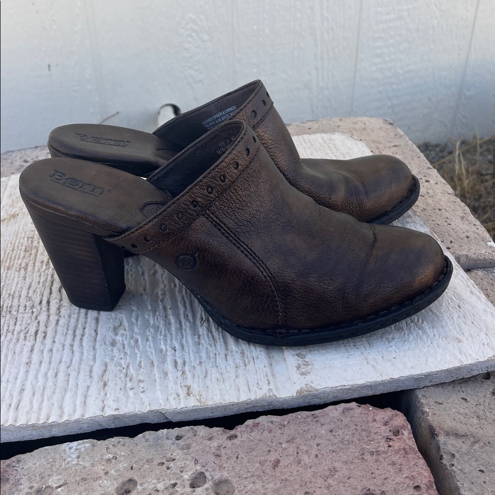 Born Bronze Leather Clogs High Heel Slides 10 / EU 42